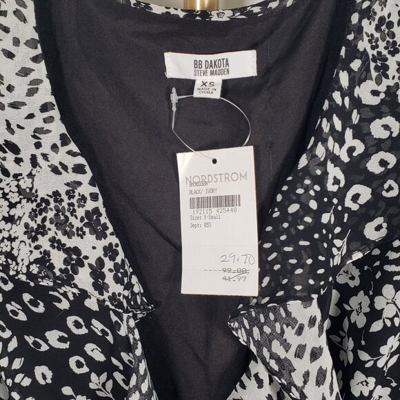 BB Dakota by Steve Madden Tiger Queen Tiered Minidress SZ XS NWT - Picture 5 of 13